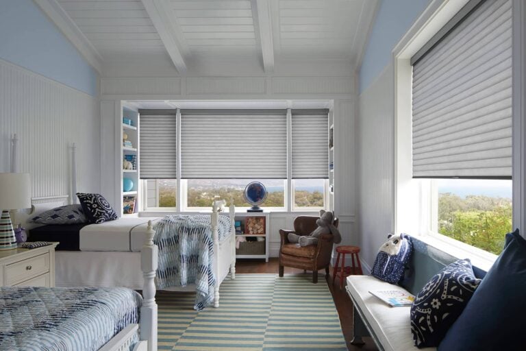 Roman Shades vs. Roller Shades: Which is Right for Your Home? - Louver ...